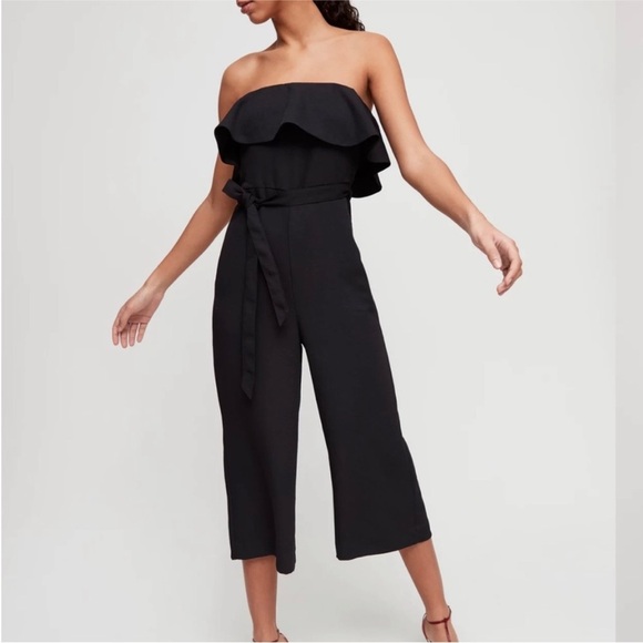Aritzia Babaton Flutter Strapless Jumpsuit Black Size 8 Resort Minimalist